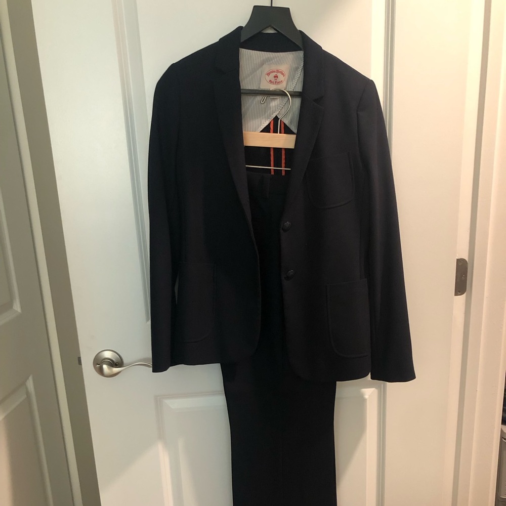 Woman’s Navy Blue Pant Suit